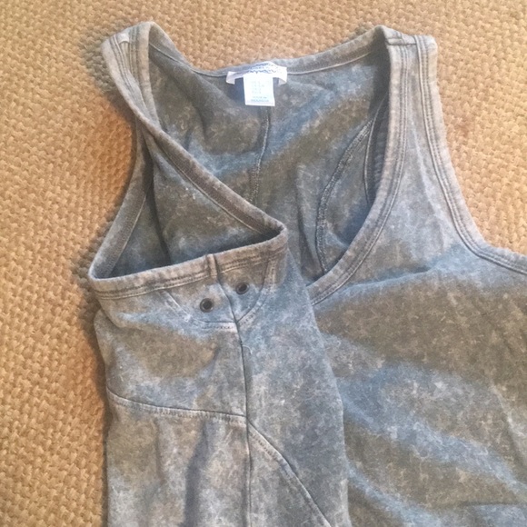 Kaisley Razor Back Tank - Picture 3 of 4